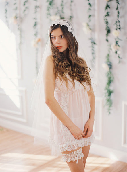 Beaded Lace Juliet Veil #708V