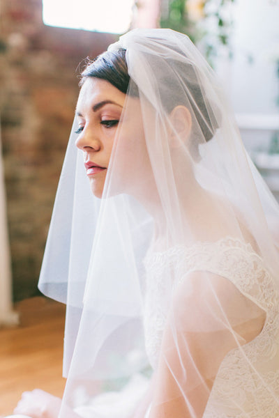 Double Layer Fingertip Veil #710V