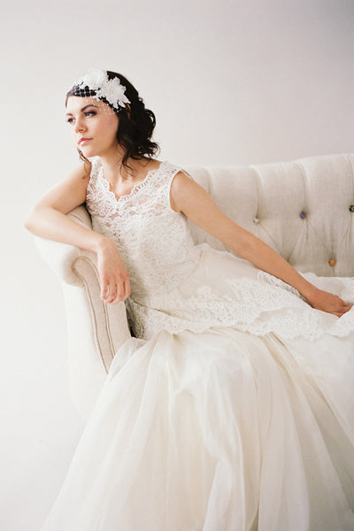 Silk Flowers, Lace Headband Veil #701V