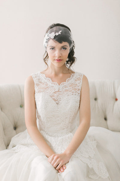 Tulle Birdcage Veil with Lace #712V